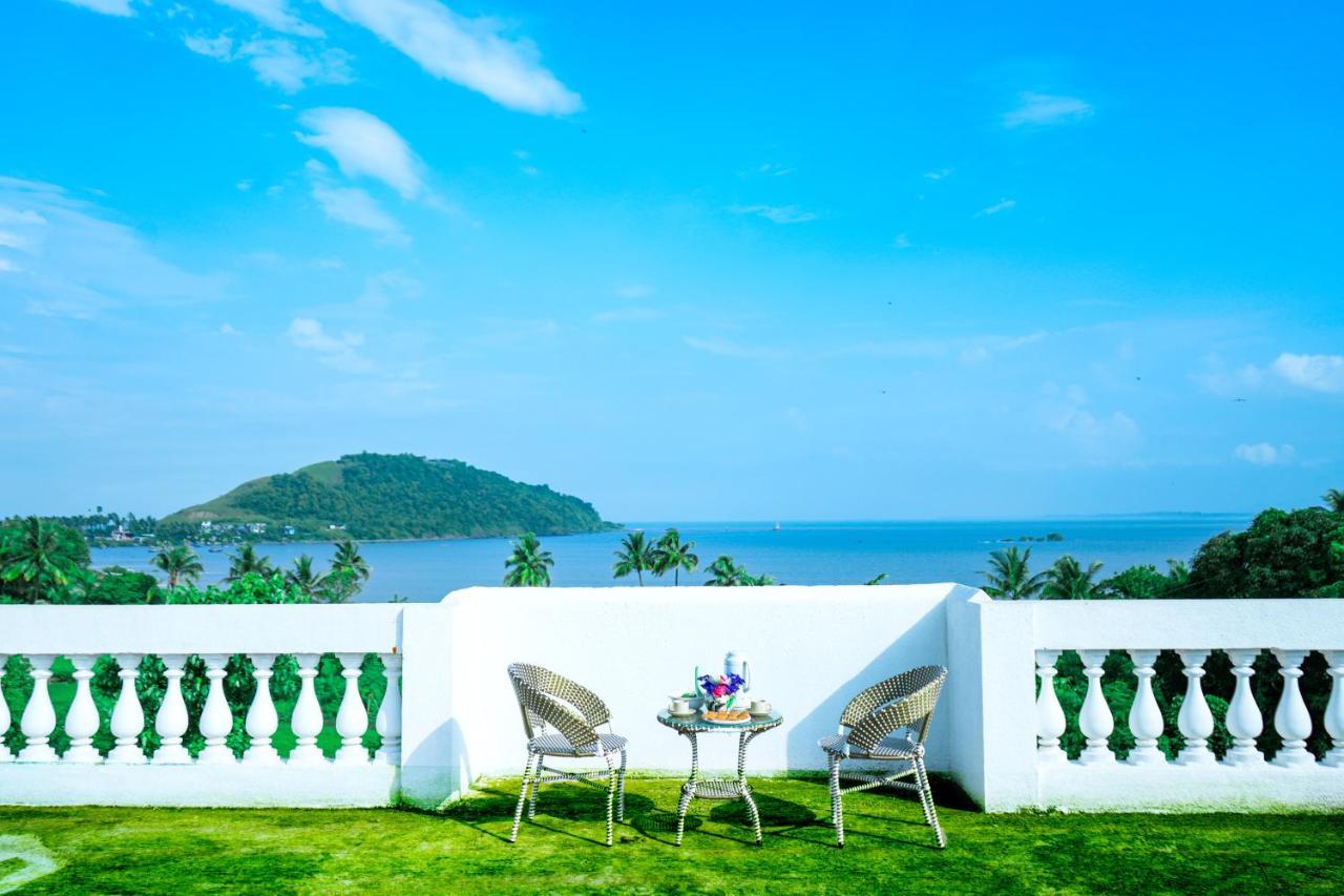Spicy Mango Ocean Paradise - Luxurious Sea View Villa In Alibaug Christpada 외부 사진